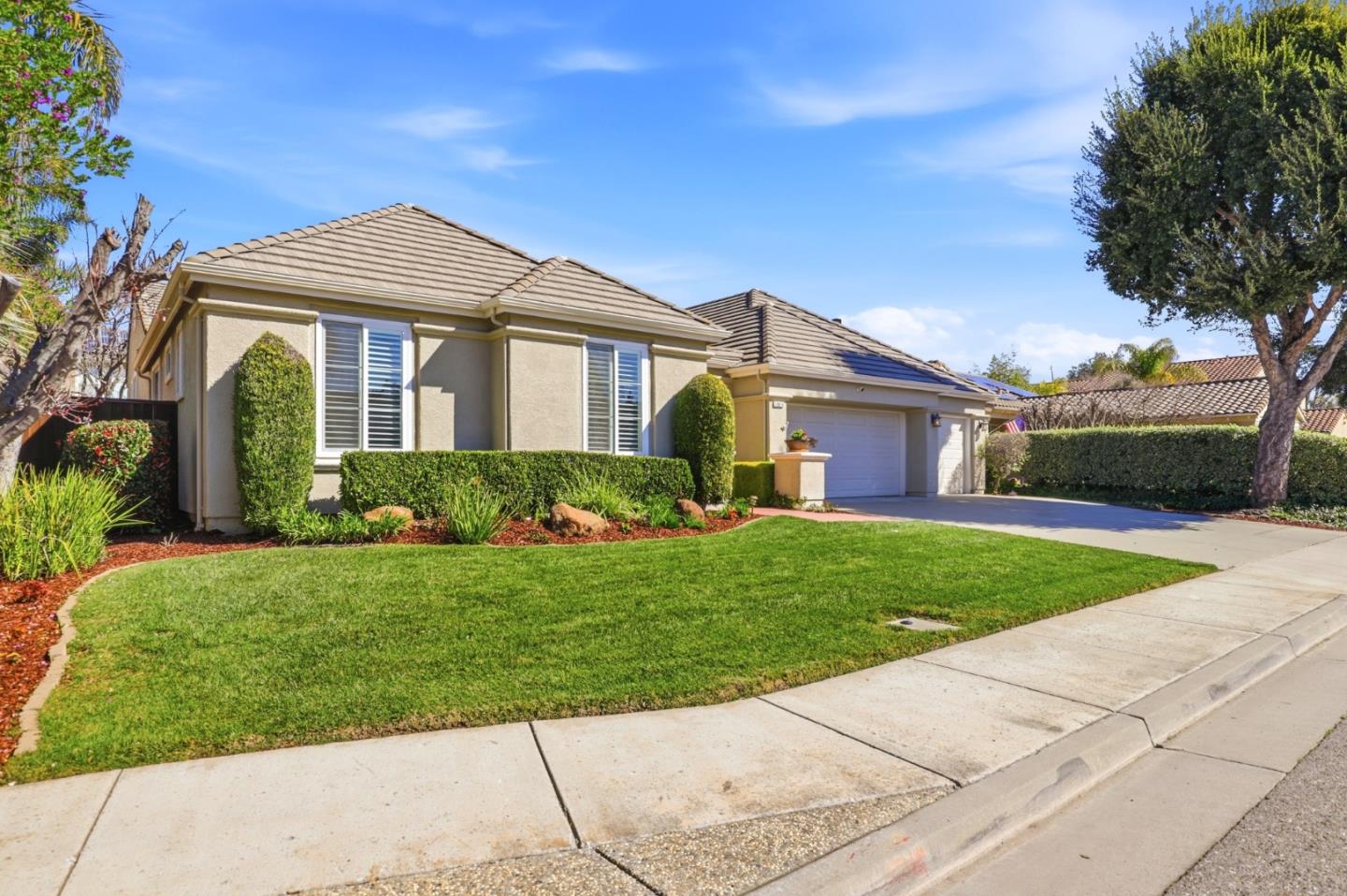 Detail Gallery Image 3 of 50 For 19076 Savannah Ct, Morgan Hill,  CA 95037 - 4 Beds | 3/1 Baths