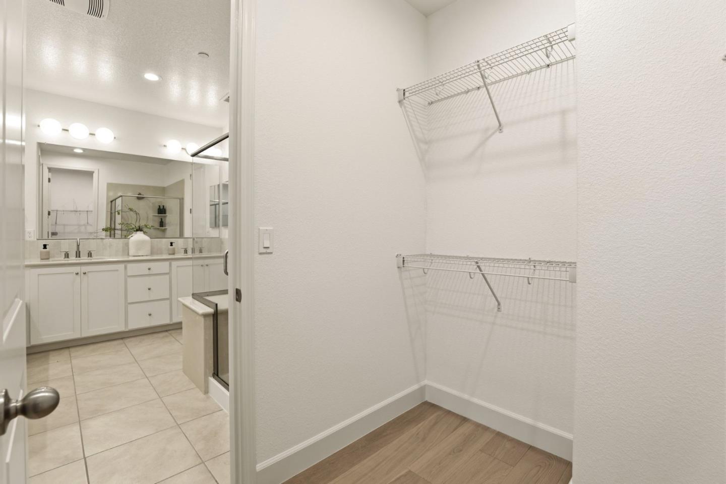 Detail Gallery Image 19 of 33 For 3042 via Siena Pl, Santa Clara,  CA 95051 - 3 Beds | 2/1 Baths