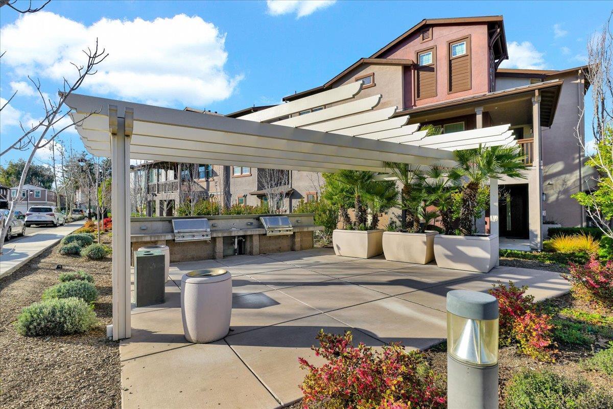 Detail Gallery Image 30 of 33 For 3042 via Siena Pl, Santa Clara,  CA 95051 - 3 Beds | 2/1 Baths