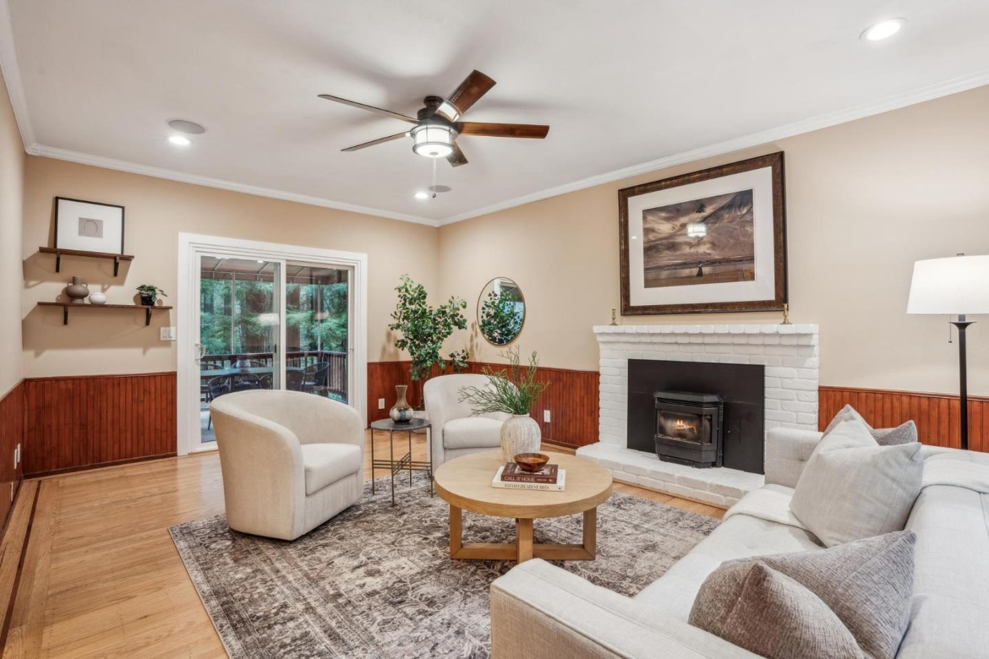 Detail Gallery Image 24 of 78 For 13872 Silver Sky Way, Woodside,  CA 94062 - 3 Beds | 2/1 Baths