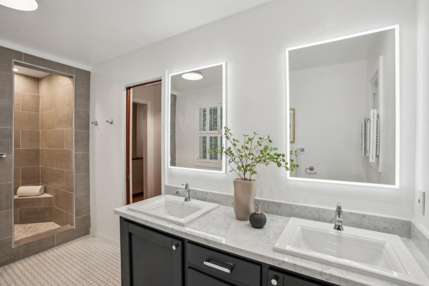 Detail Gallery Image 41 of 78 For 13872 Silver Sky Way, Woodside,  CA 94062 - 3 Beds | 2/1 Baths