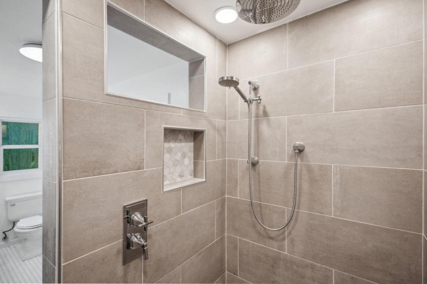 Detail Gallery Image 44 of 78 For 13872 Silver Sky Way, Woodside,  CA 94062 - 3 Beds | 2/1 Baths