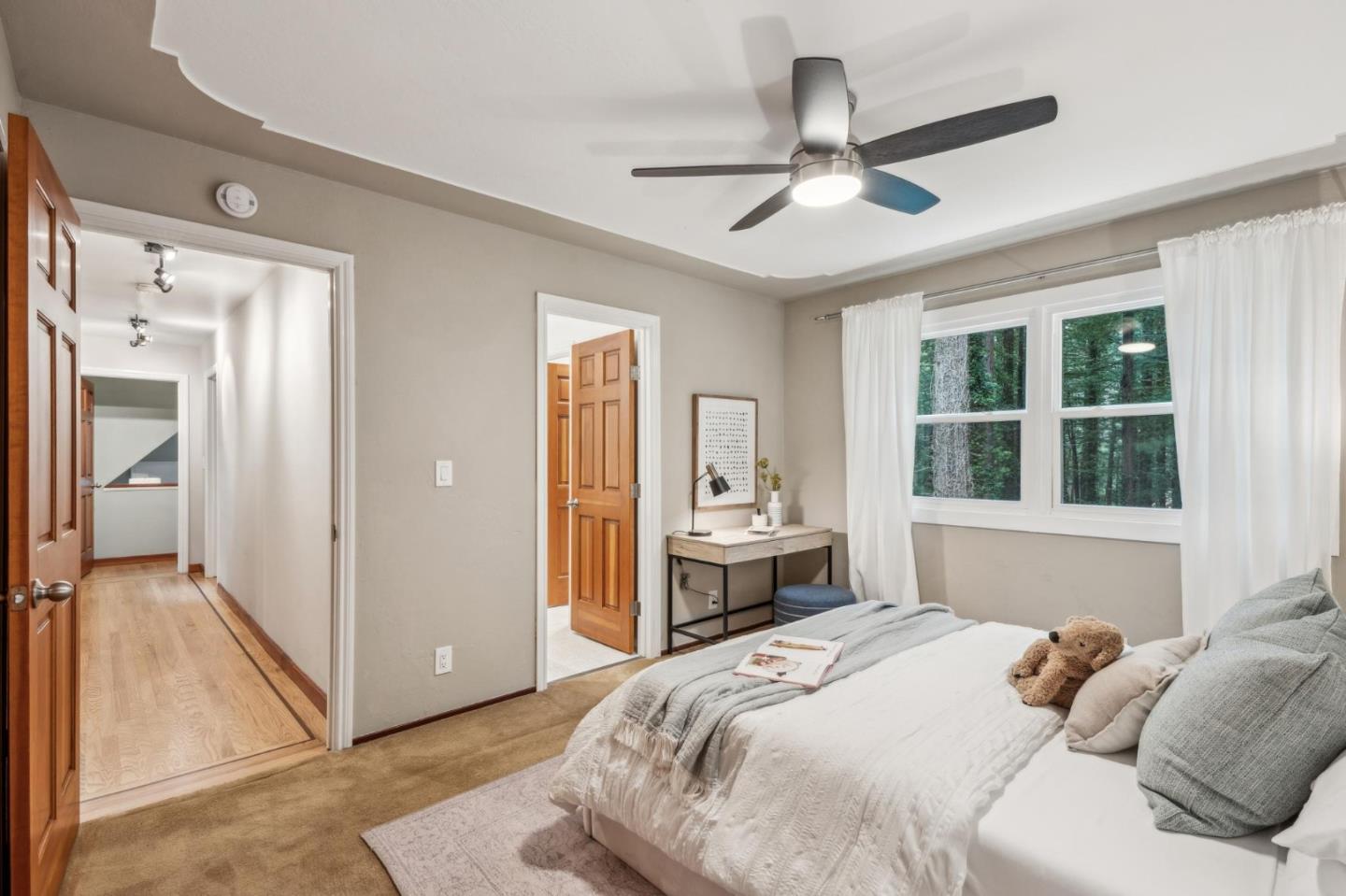 Detail Gallery Image 46 of 78 For 13872 Silver Sky Way, Woodside,  CA 94062 - 3 Beds | 2/1 Baths