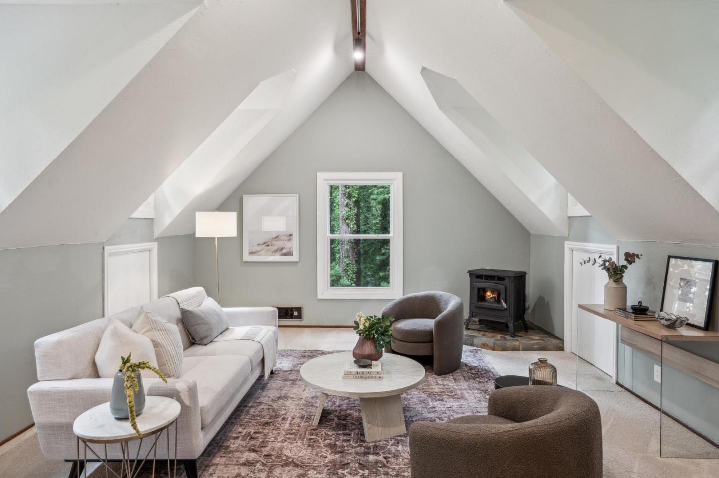 Detail Gallery Image 57 of 78 For 13872 Silver Sky Way, Woodside,  CA 94062 - 3 Beds | 2/1 Baths