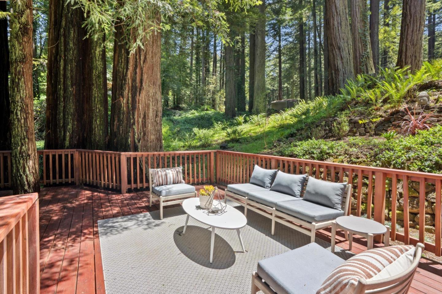 Detail Gallery Image 66 of 78 For 13872 Silver Sky Way, Woodside,  CA 94062 - 3 Beds | 2/1 Baths