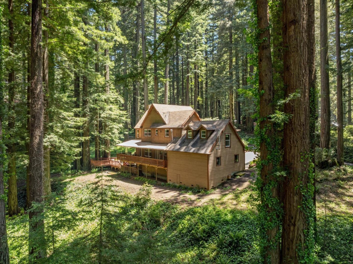 Detail Gallery Image 76 of 78 For 13872 Silver Sky Way, Woodside,  CA 94062 - 3 Beds | 2/1 Baths