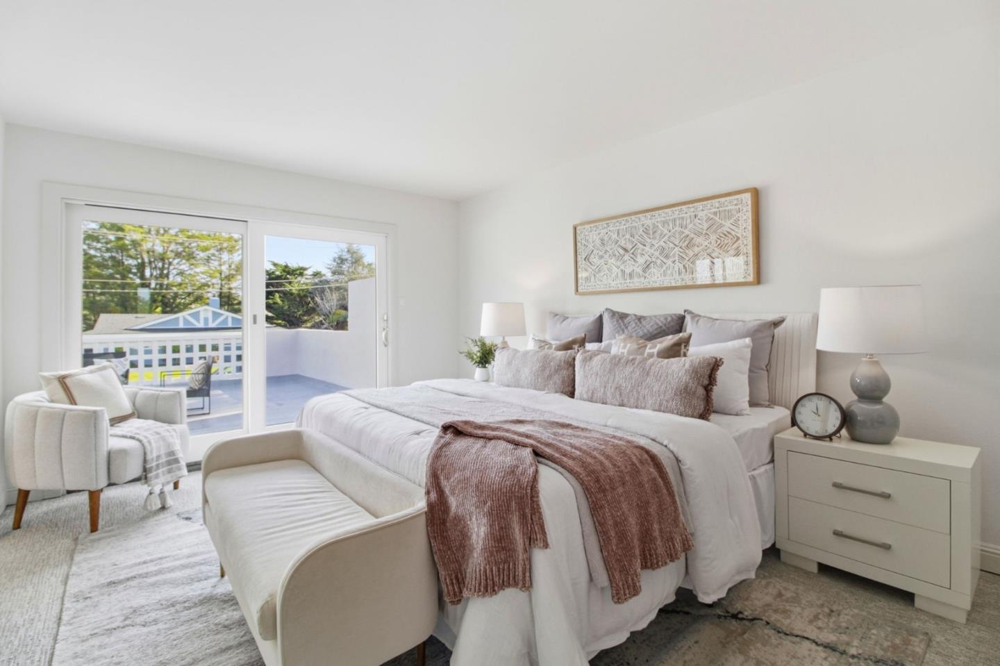 Detail Gallery Image 27 of 53 For 1912 Los Altos Dr, San Mateo,  CA 94402 - 4 Beds | 3 Baths