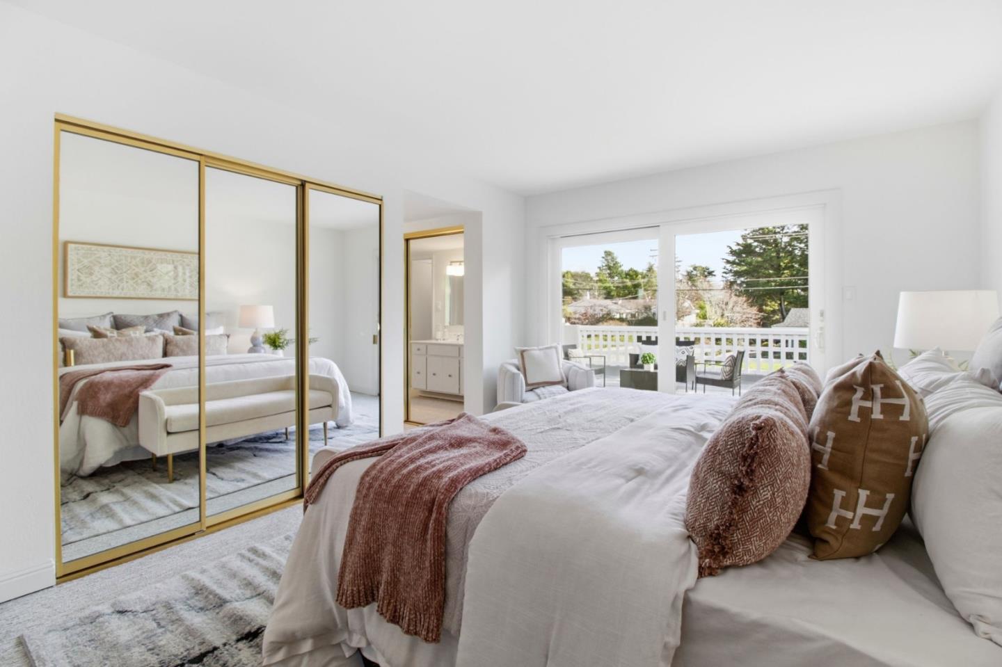 Detail Gallery Image 28 of 53 For 1912 Los Altos Dr, San Mateo,  CA 94402 - 4 Beds | 3 Baths