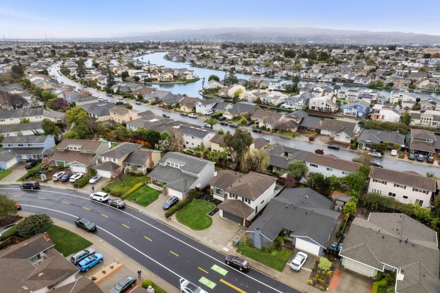 Detail Gallery Image 42 of 52 For 950 Gull Ave, Foster City,  CA 94404 - 4 Beds | 3 Baths