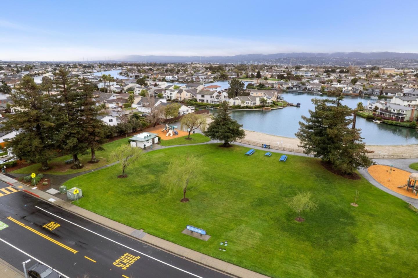 Detail Gallery Image 50 of 52 For 950 Gull Ave, Foster City,  CA 94404 - 4 Beds | 3 Baths