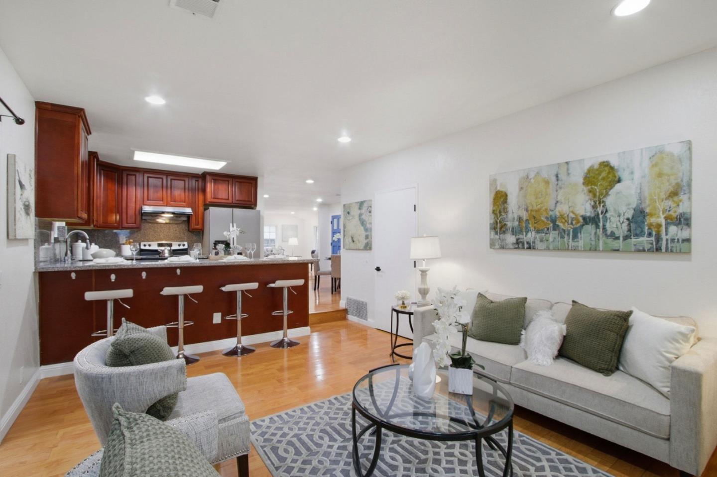 Detail Gallery Image 14 of 50 For 2911 Stevens Ln, San Jose,  CA 95148 - 3 Beds | 2 Baths