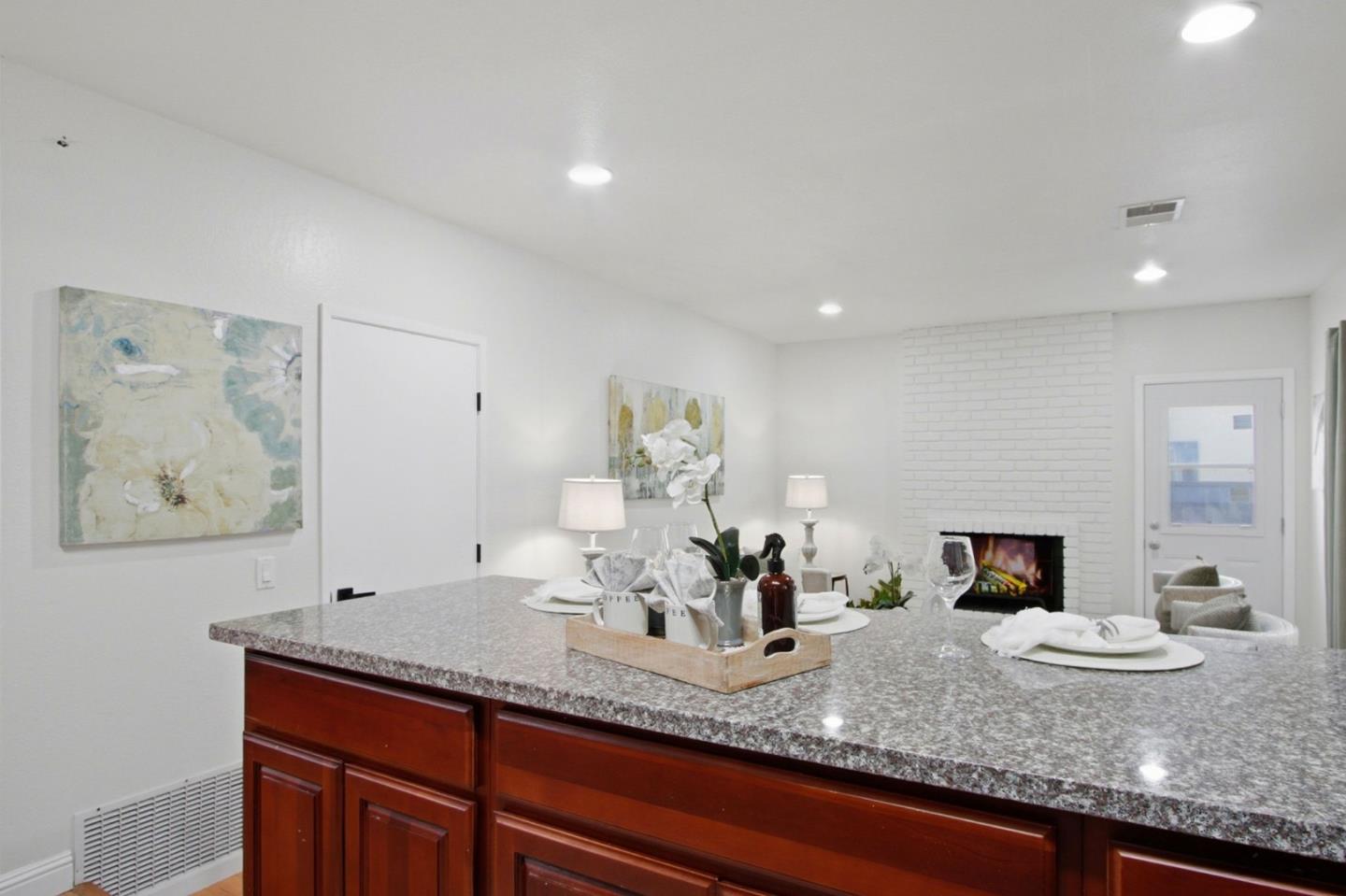 Detail Gallery Image 19 of 50 For 2911 Stevens Ln, San Jose,  CA 95148 - 3 Beds | 2 Baths