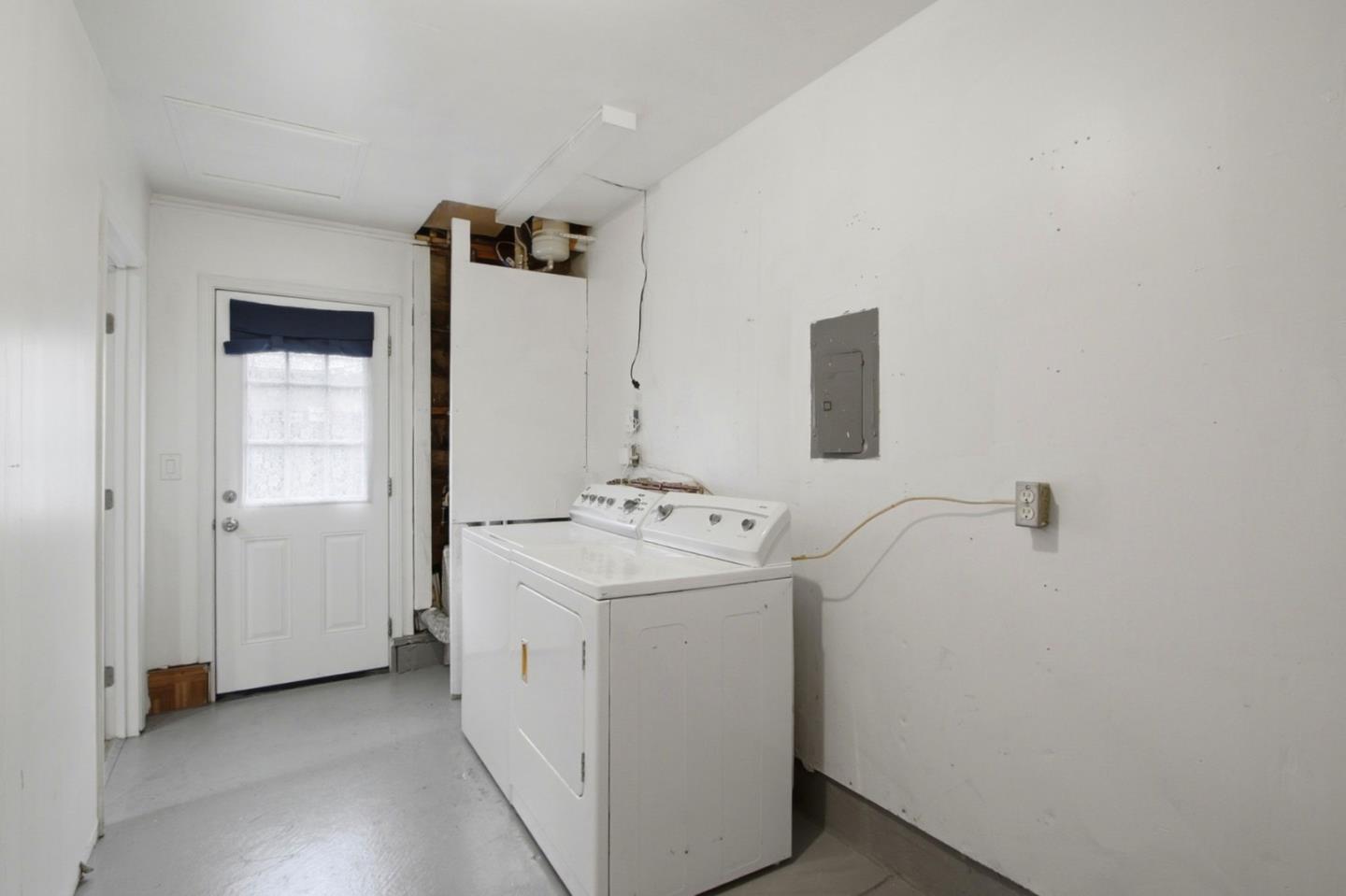 Detail Gallery Image 40 of 50 For 2911 Stevens Ln, San Jose,  CA 95148 - 3 Beds | 2 Baths