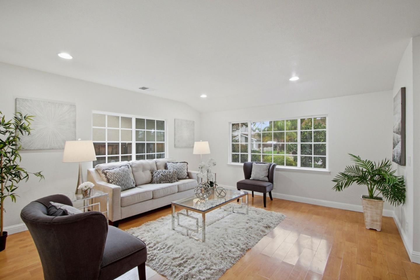 Detail Gallery Image 9 of 50 For 2911 Stevens Ln, San Jose,  CA 95148 - 3 Beds | 2 Baths