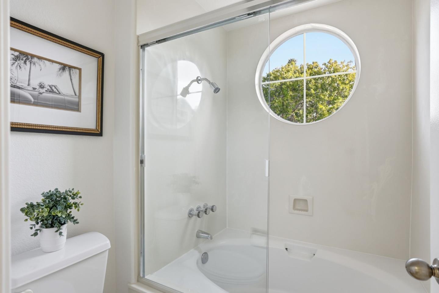 Detail Gallery Image 21 of 30 For 832 Sovereign Way, Redwood Shores,  CA 94065 - 2 Beds | 2 Baths