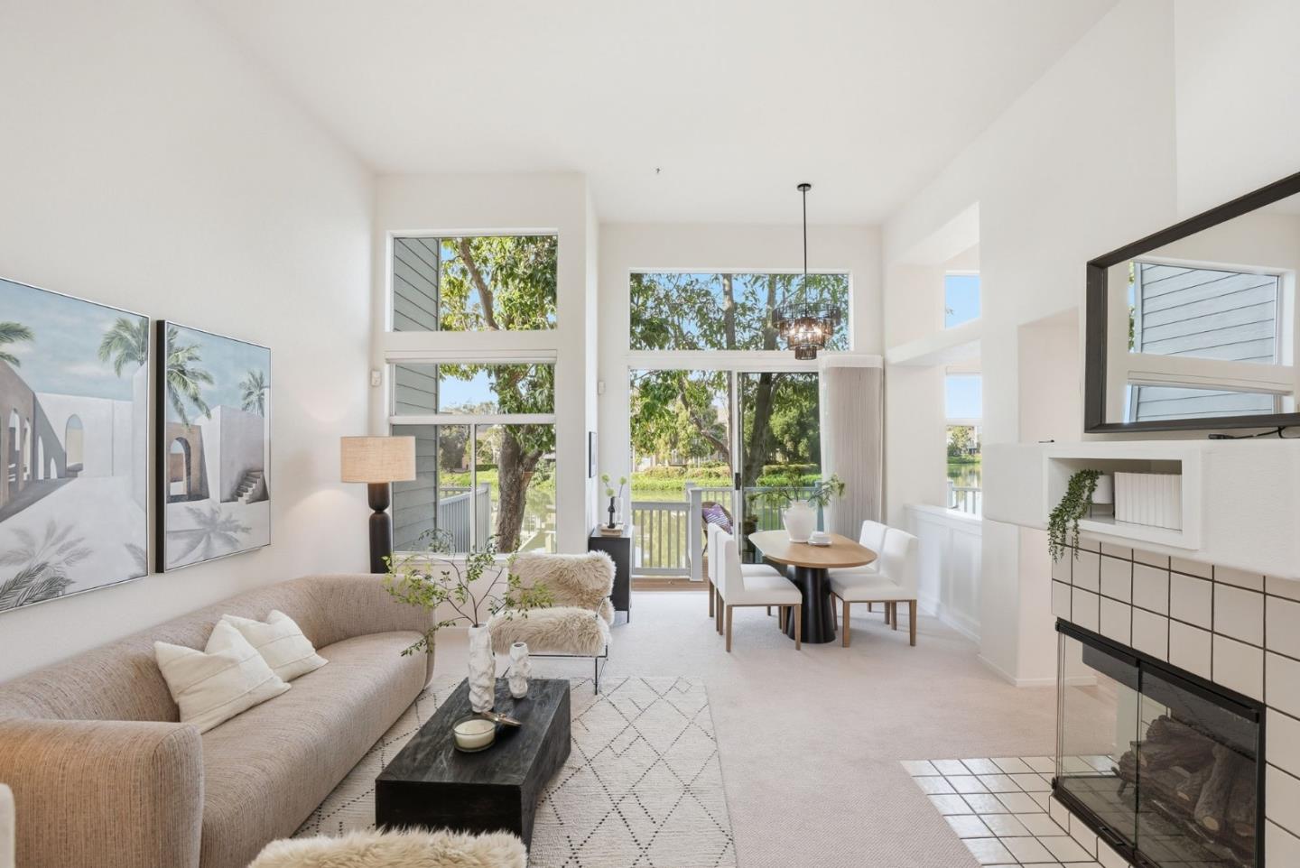 Detail Gallery Image 7 of 30 For 832 Sovereign Way, Redwood Shores,  CA 94065 - 2 Beds | 2 Baths