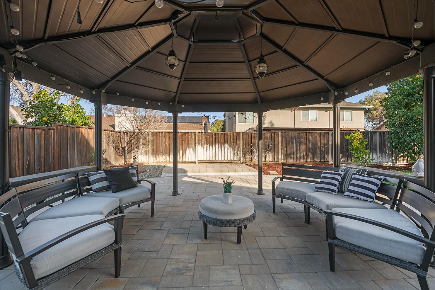 Detail Gallery Image 25 of 27 For 5252 Rio Lobo Dr, San Jose,  CA 95136 - 4 Beds | 2 Baths