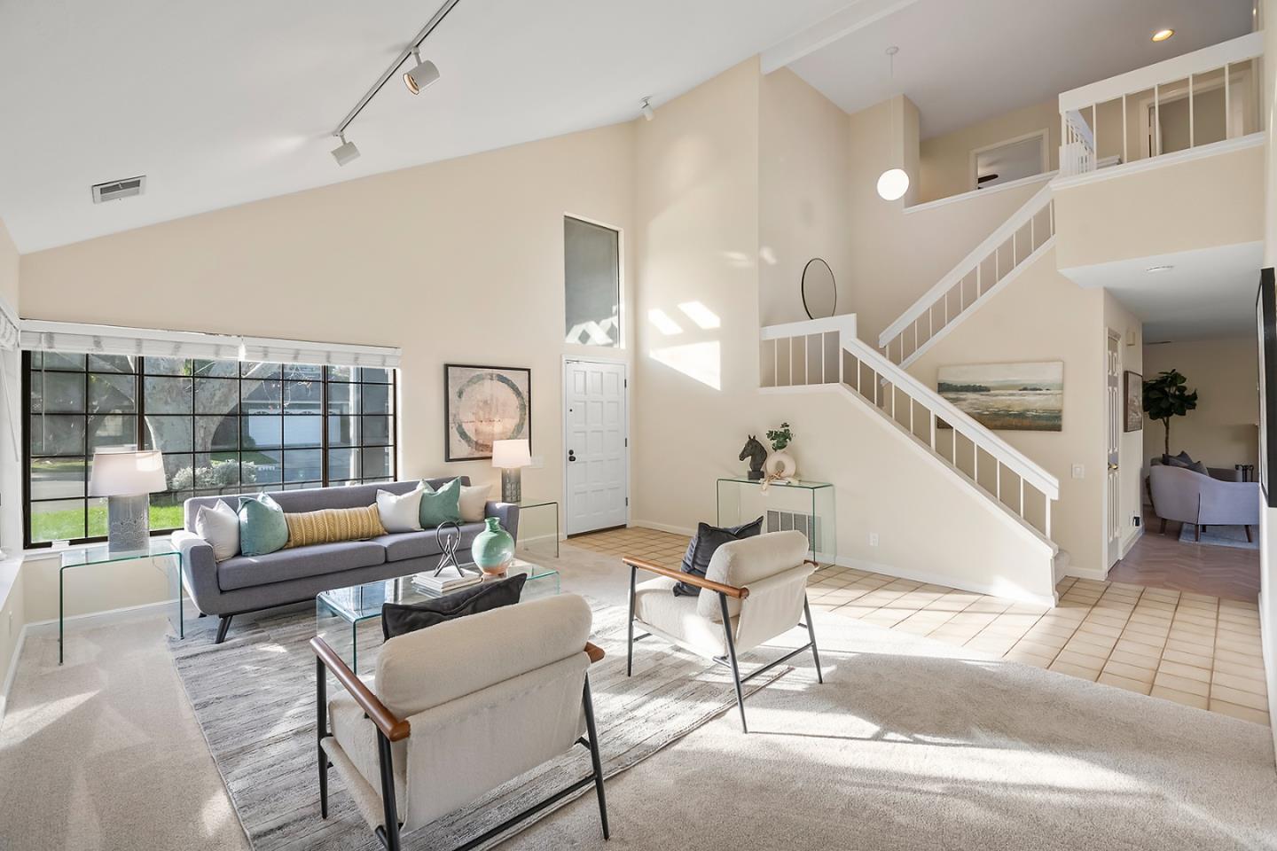 Detail Gallery Image 3 of 27 For 5252 Rio Lobo Dr, San Jose,  CA 95136 - 4 Beds | 2 Baths