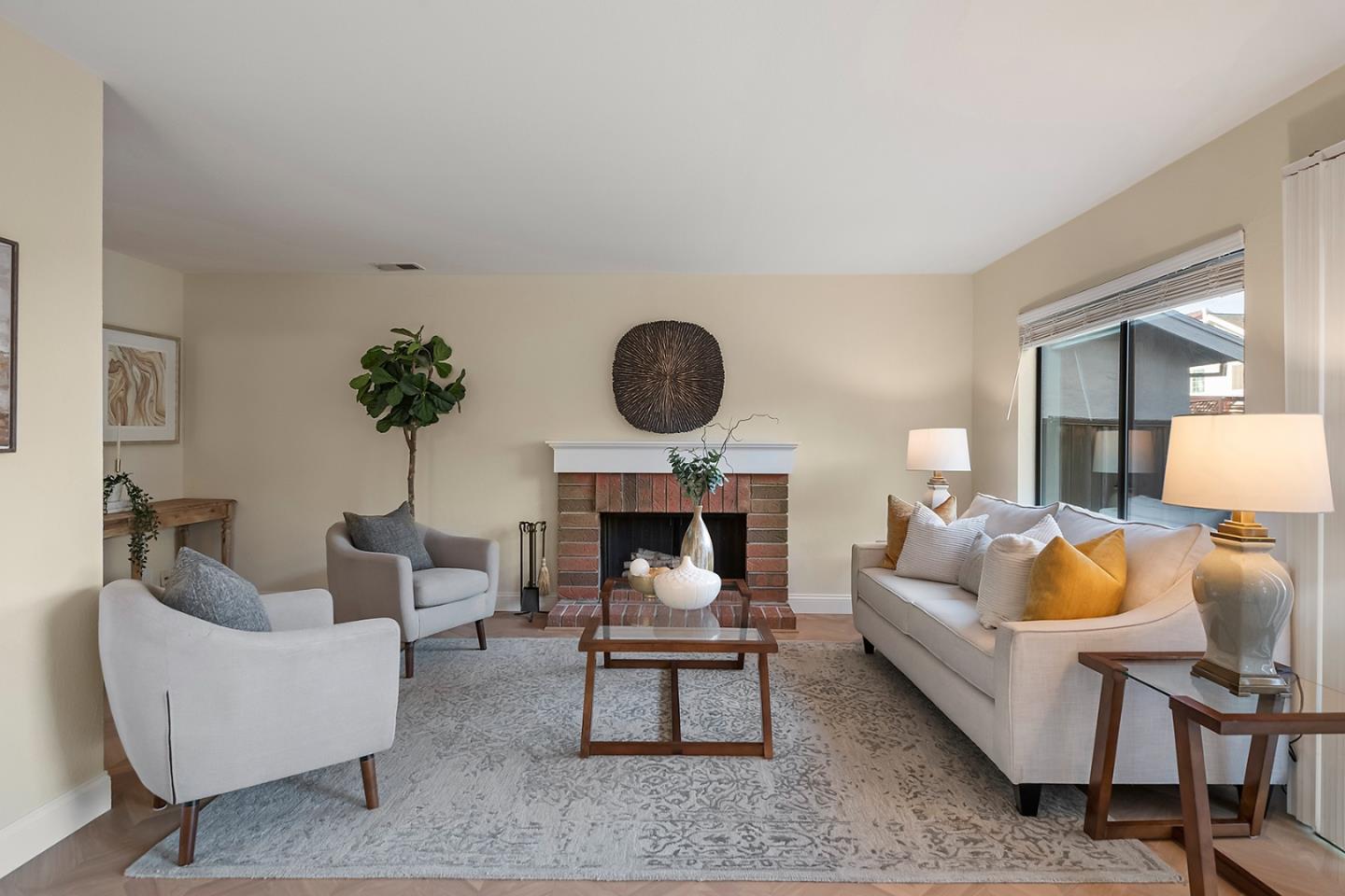 Detail Gallery Image 6 of 27 For 5252 Rio Lobo Dr, San Jose,  CA 95136 - 4 Beds | 2 Baths