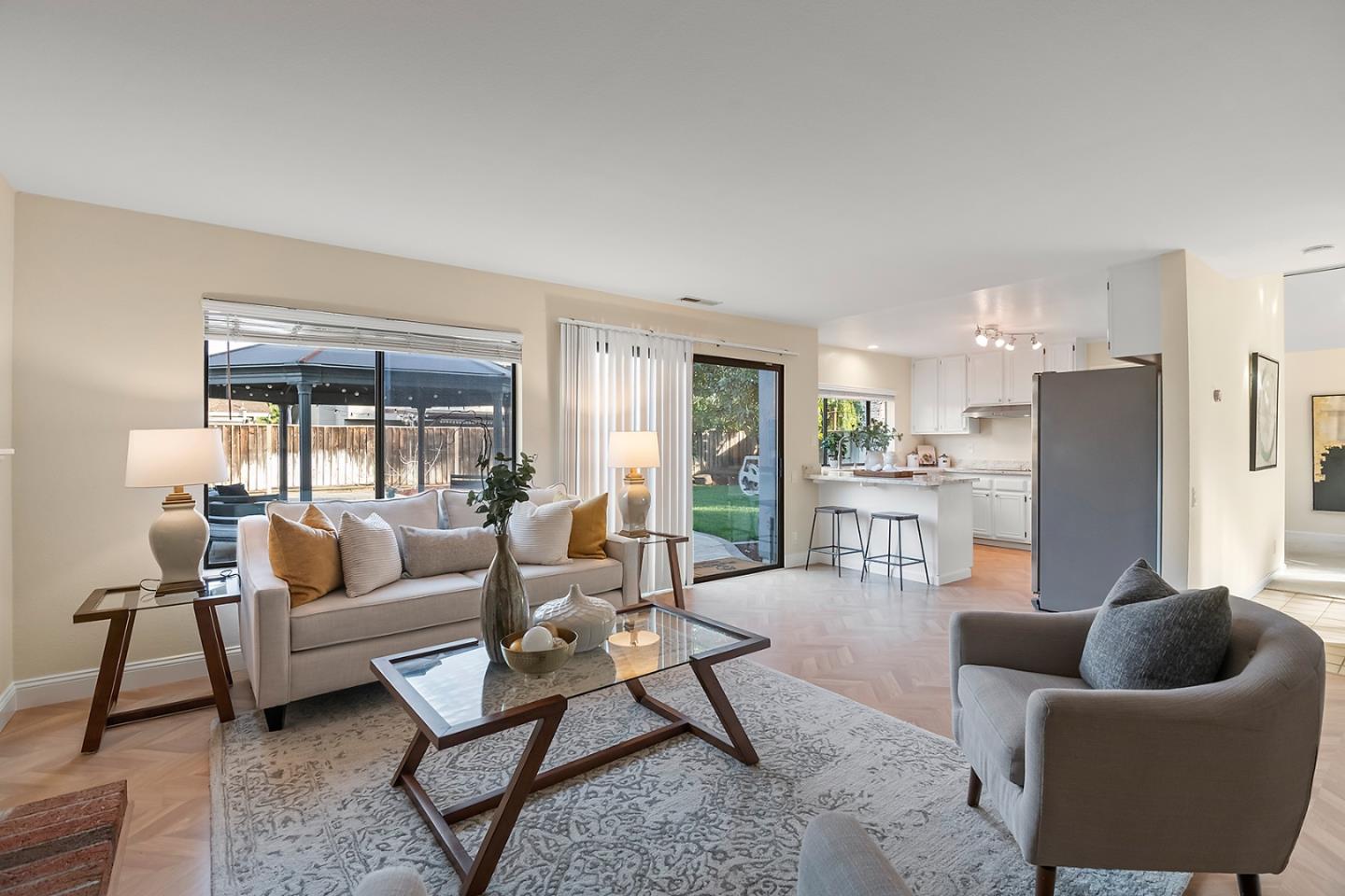 Detail Gallery Image 7 of 27 For 5252 Rio Lobo Dr, San Jose,  CA 95136 - 4 Beds | 2 Baths