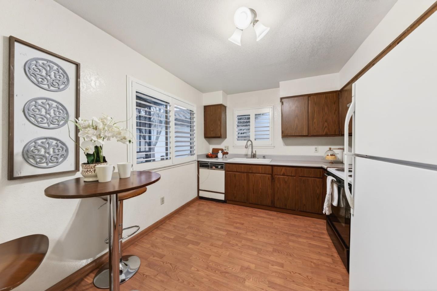 Detail Gallery Image 10 of 19 For 575 Guerra Dr, San Jose,  CA 95111 - 3 Beds | 1 Baths