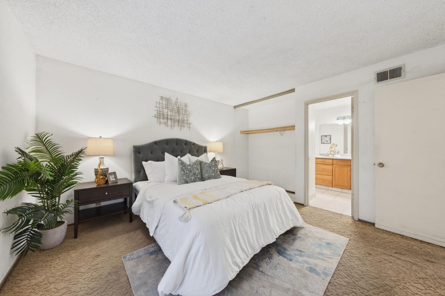 Detail Gallery Image 13 of 19 For 575 Guerra Dr, San Jose,  CA 95111 - 3 Beds | 1 Baths