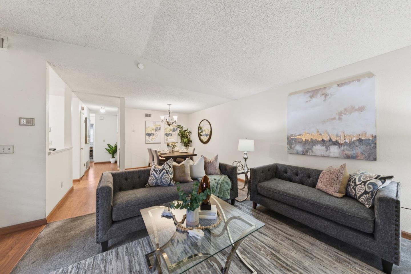 Detail Gallery Image 8 of 19 For 575 Guerra Dr, San Jose,  CA 95111 - 3 Beds | 1 Baths