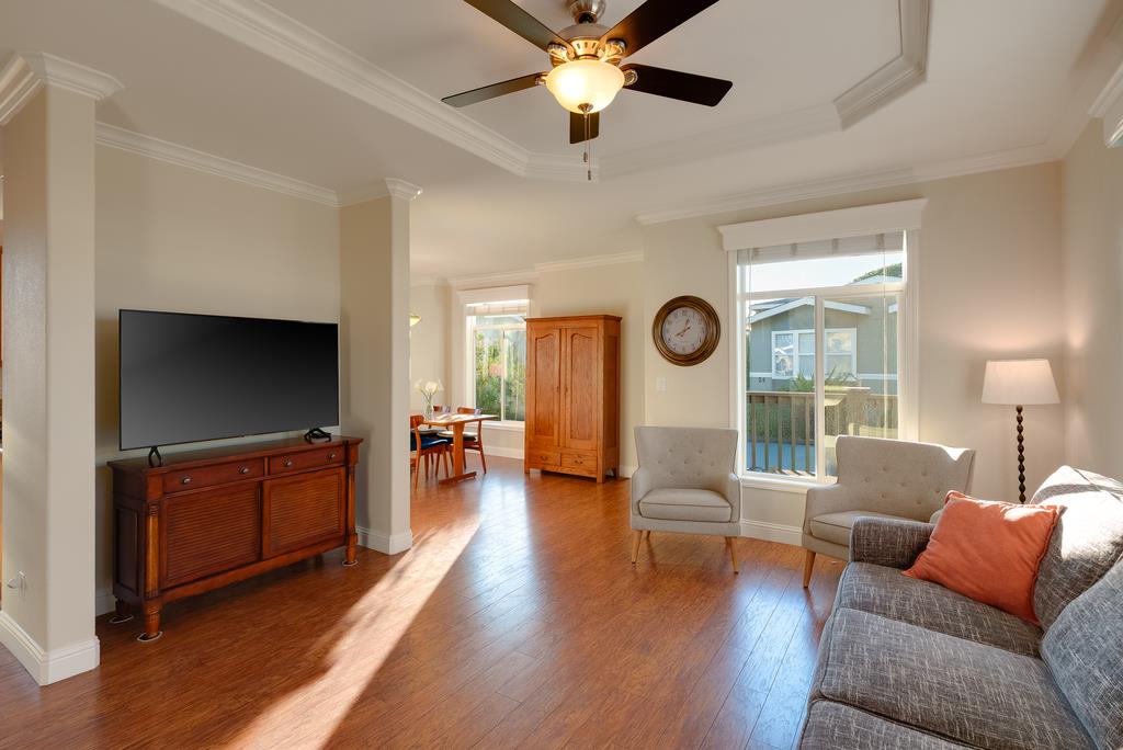 Detail Gallery Image 13 of 38 For 27 Pepperwood Way #27,  Soquel,  CA 95073 - 3 Beds | 2 Baths