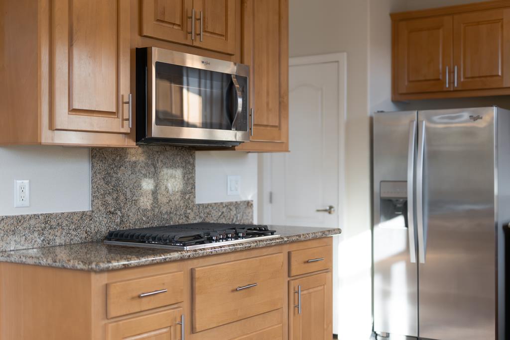 Detail Gallery Image 19 of 38 For 27 Pepperwood Way #27,  Soquel,  CA 95073 - 3 Beds | 2 Baths