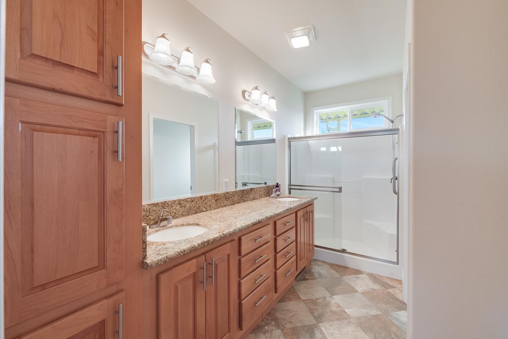 Detail Gallery Image 27 of 38 For 27 Pepperwood Way #27,  Soquel,  CA 95073 - 3 Beds | 2 Baths