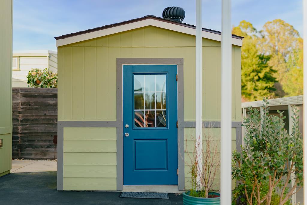 Detail Gallery Image 34 of 38 For 27 Pepperwood Way #27,  Soquel,  CA 95073 - 3 Beds | 2 Baths