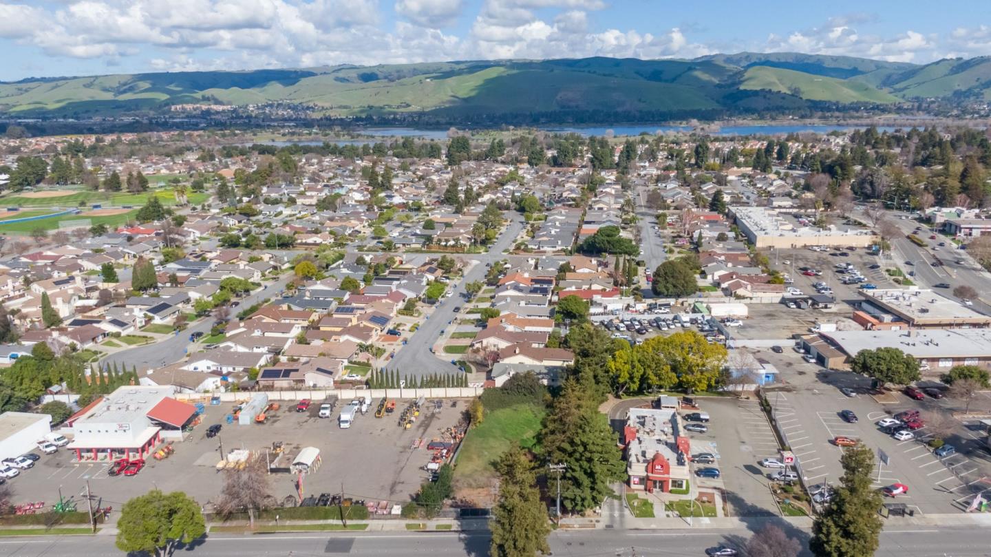 Detail Gallery Image 12 of 21 For 36800 Fremont Blvd, Fremont,  CA 94536 - – Beds | – Baths