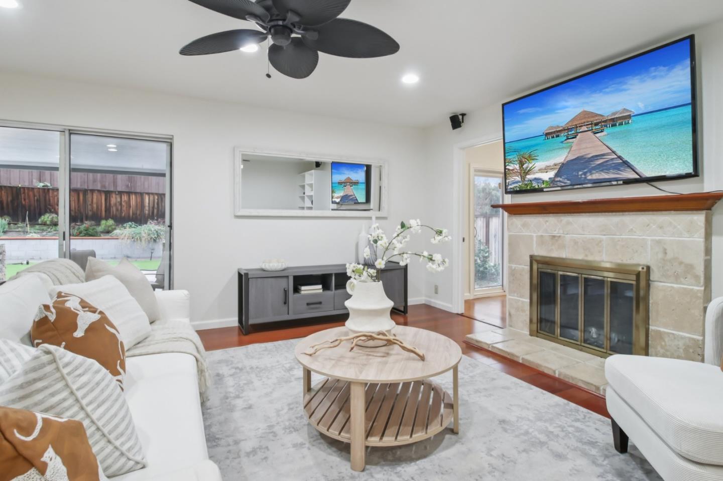 Detail Gallery Image 12 of 73 For 4142 Littleworth Way, San Jose,  CA 95135 - 5 Beds | 3 Baths