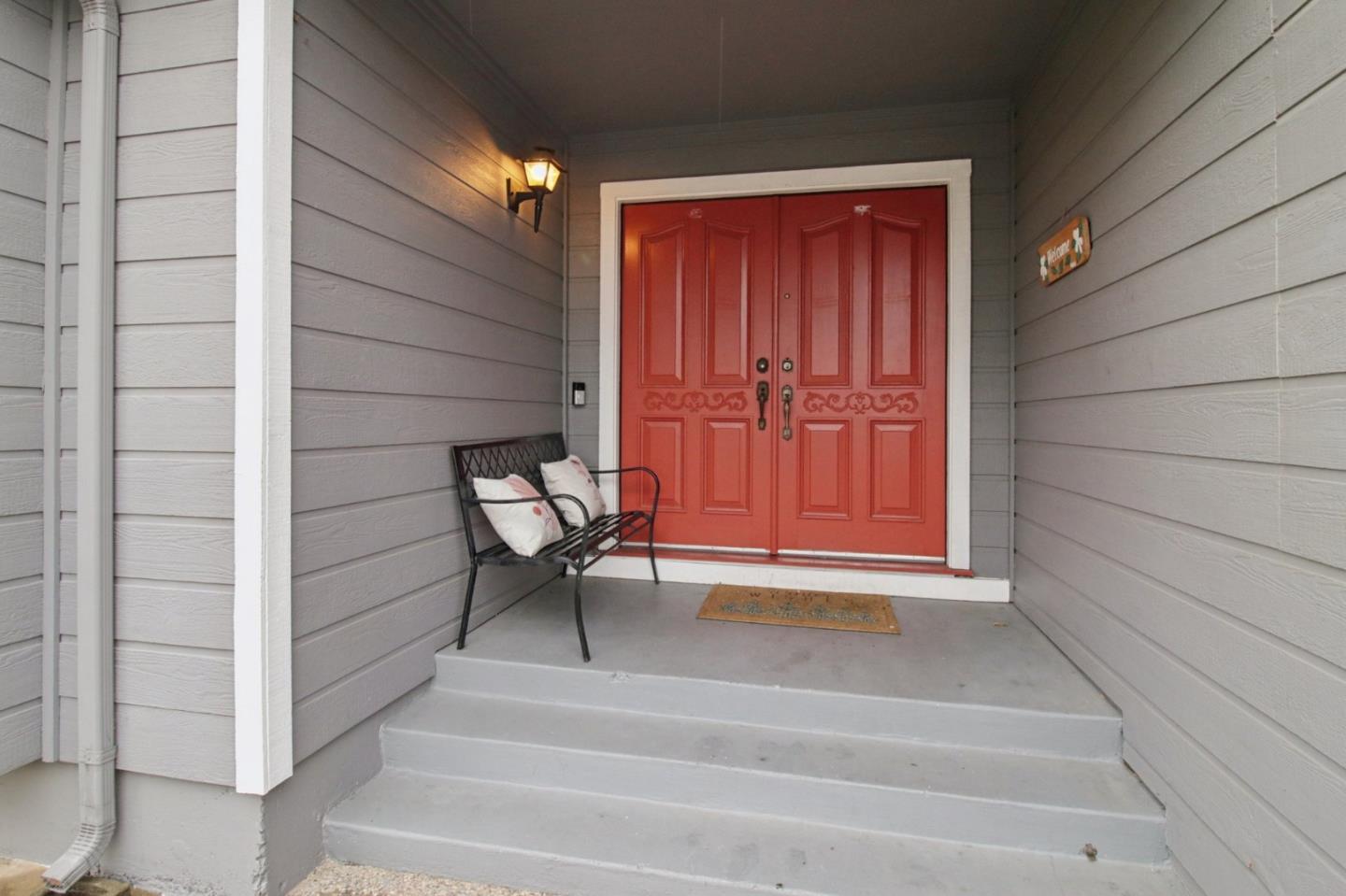 Detail Gallery Image 2 of 73 For 4142 Littleworth Way, San Jose,  CA 95135 - 5 Beds | 3 Baths