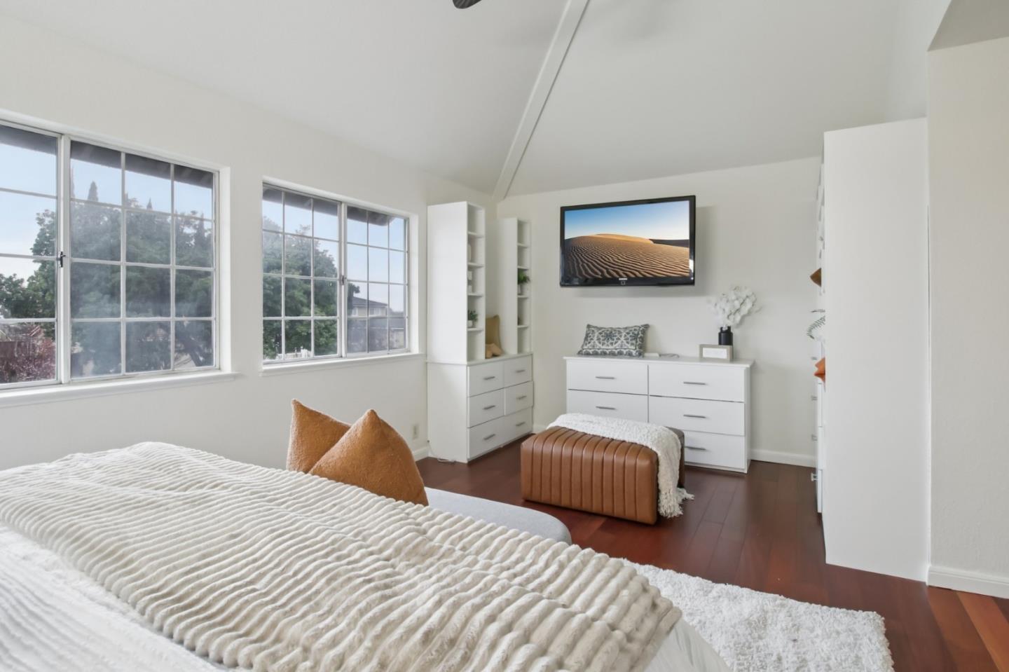 Detail Gallery Image 28 of 73 For 4142 Littleworth Way, San Jose,  CA 95135 - 5 Beds | 3 Baths