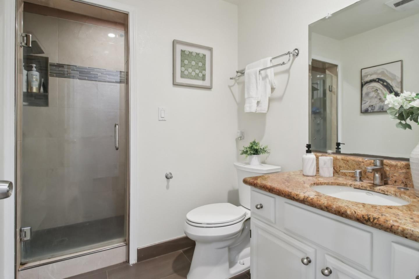 Detail Gallery Image 41 of 73 For 4142 Littleworth Way, San Jose,  CA 95135 - 5 Beds | 3 Baths