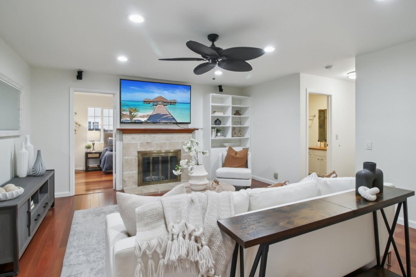 Detail Gallery Image 8 of 73 For 4142 Littleworth Way, San Jose,  CA 95135 - 5 Beds | 3 Baths