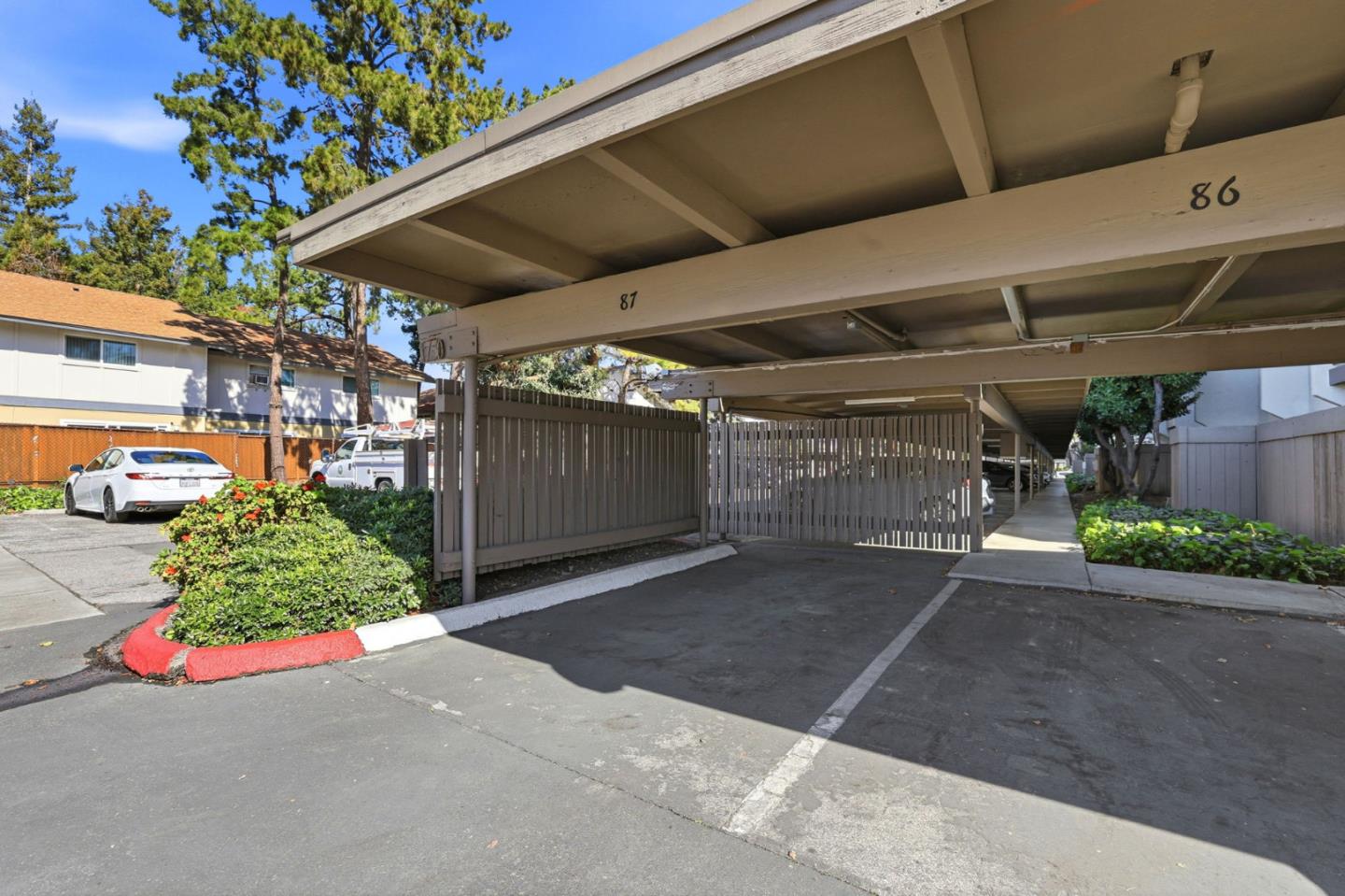 Detail Gallery Image 30 of 44 For 1750 Halford Ave #215,  Santa Clara,  CA 95051 - 1 Beds | 1 Baths