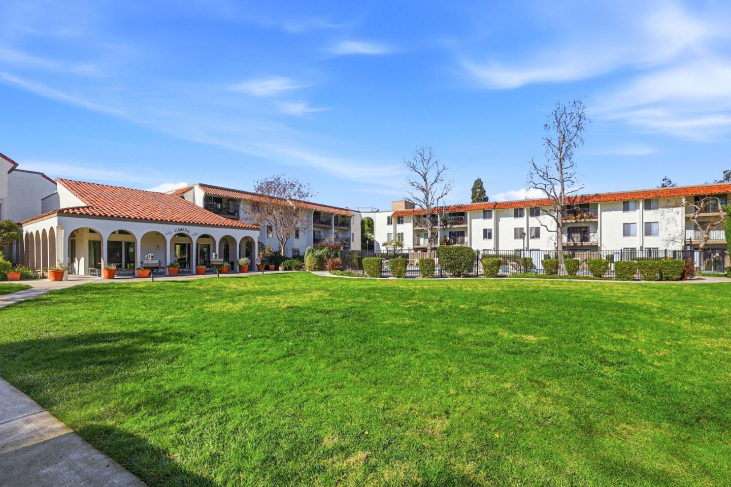 Detail Gallery Image 33 of 44 For 1750 Halford Ave #215,  Santa Clara,  CA 95051 - 1 Beds | 1 Baths