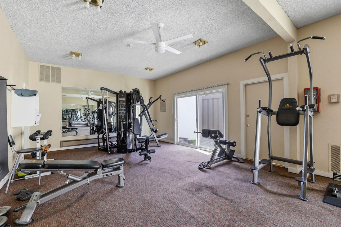 Detail Gallery Image 42 of 44 For 1750 Halford Ave #215,  Santa Clara,  CA 95051 - 1 Beds | 1 Baths