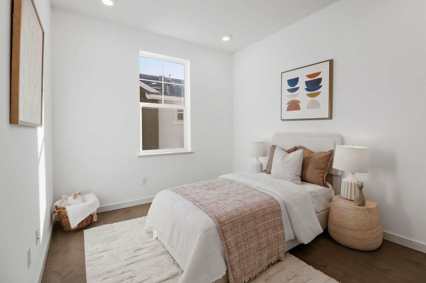 Detail Gallery Image 25 of 38 For 537 San Lorenzo Ter #2,  Sunnyvale,  CA 94085 - 3 Beds | 2/2 Baths