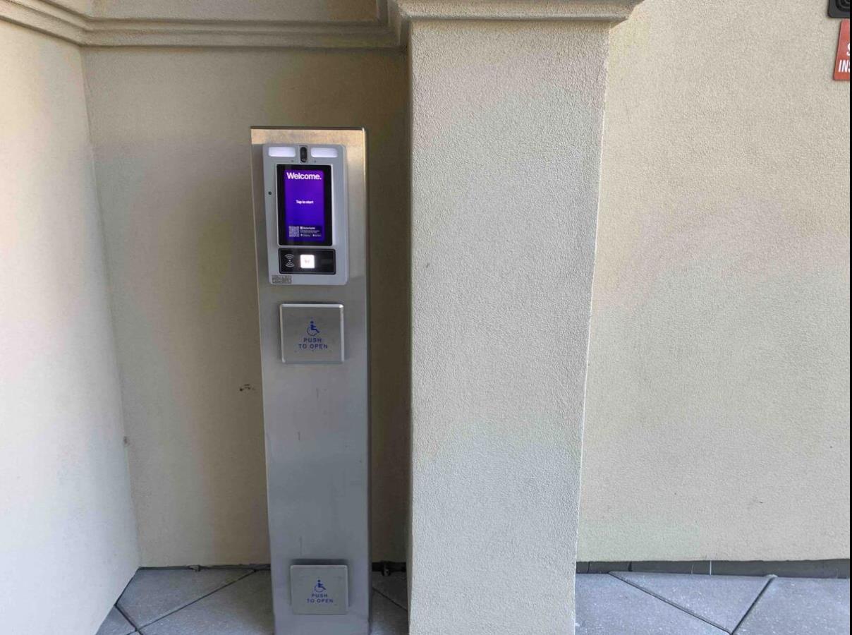 Detail Gallery Image 14 of 20 For 1501 Cherry St #106,  San Carlos,  CA 94070 - 2 Beds | 2 Baths