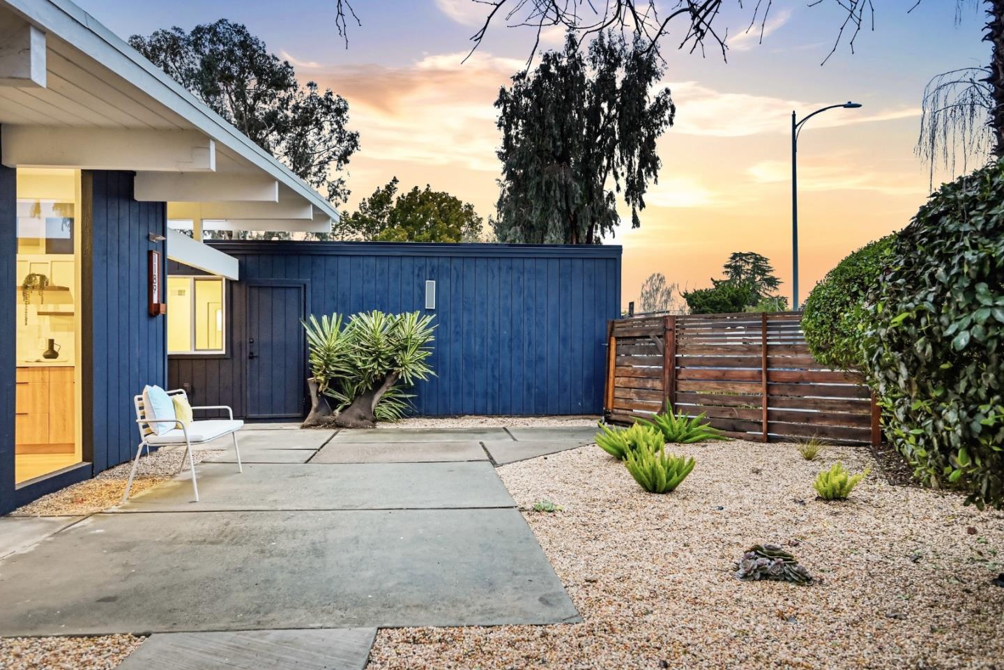 Detail Gallery Image 51 of 69 For 1189 Vanderbilt Ct E, Sunnyvale,  CA 94087 - 5 Beds | 3/1 Baths