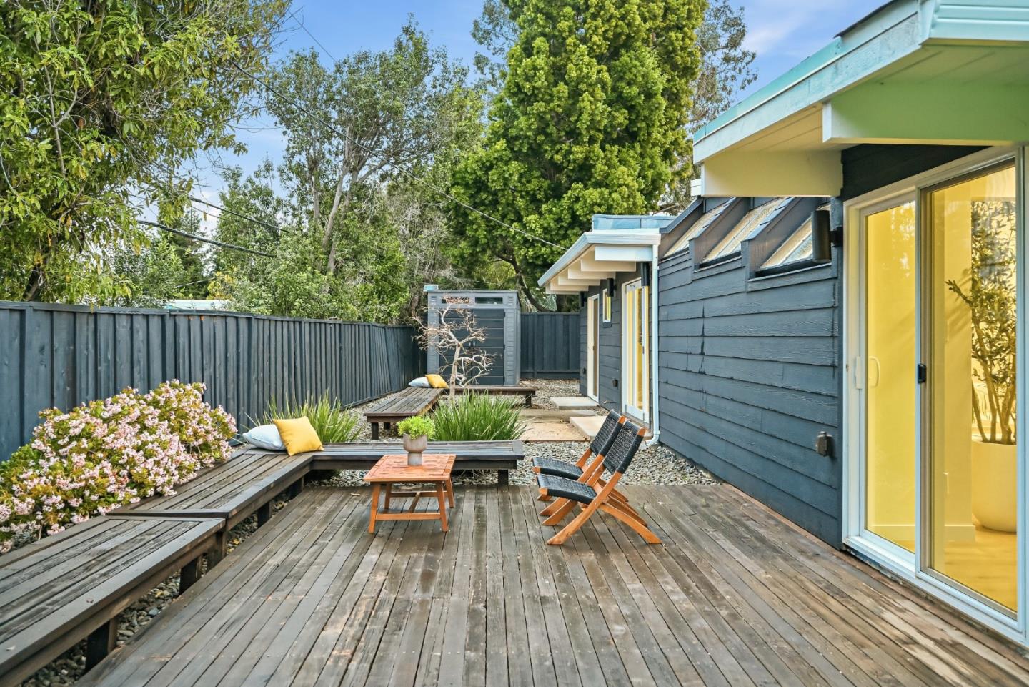 Detail Gallery Image 56 of 69 For 1189 Vanderbilt Ct E, Sunnyvale,  CA 94087 - 5 Beds | 3/1 Baths