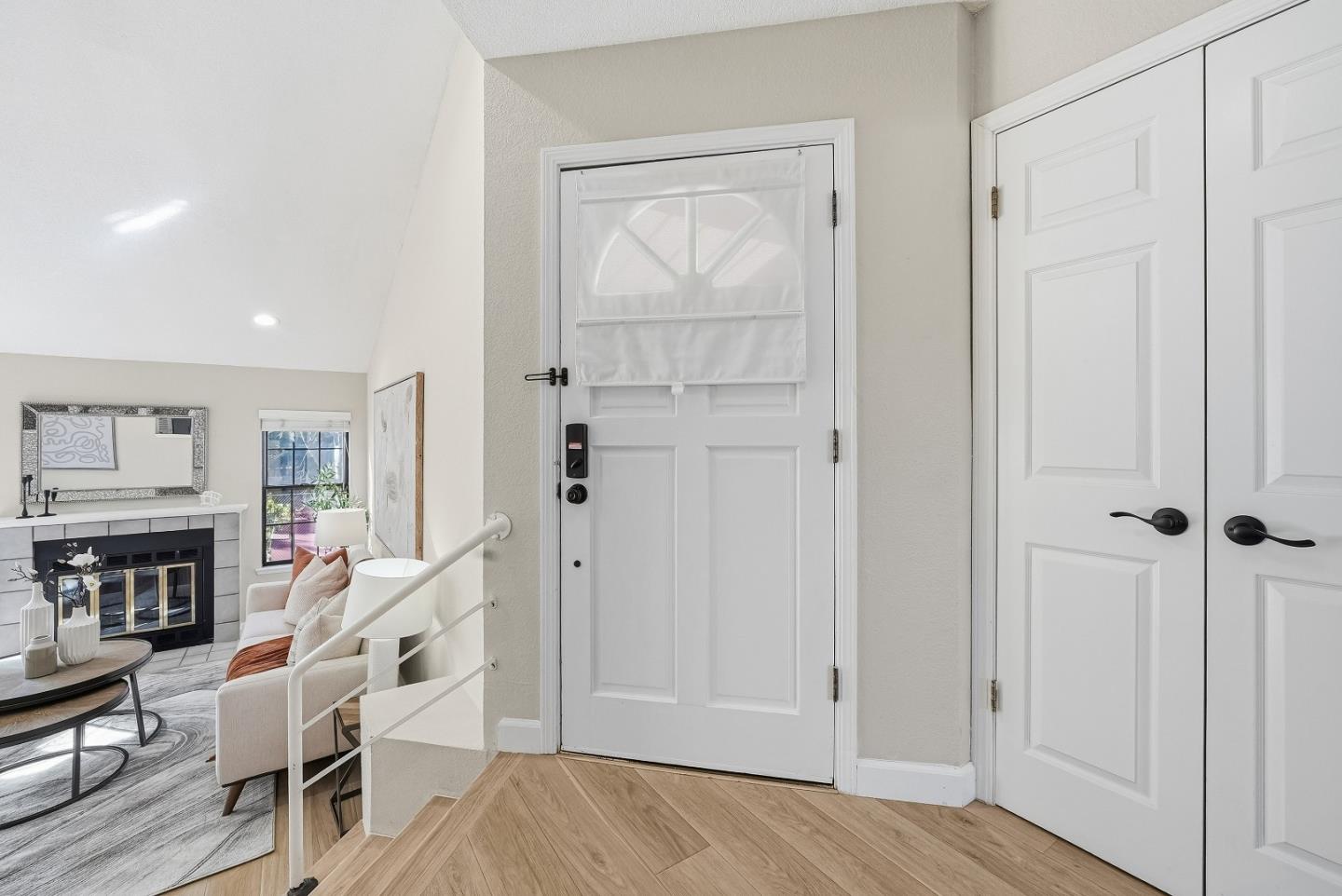 Detail Gallery Image 16 of 40 For 649 La Maison Dr, San Jose,  CA 95128 - 2 Beds | 2 Baths