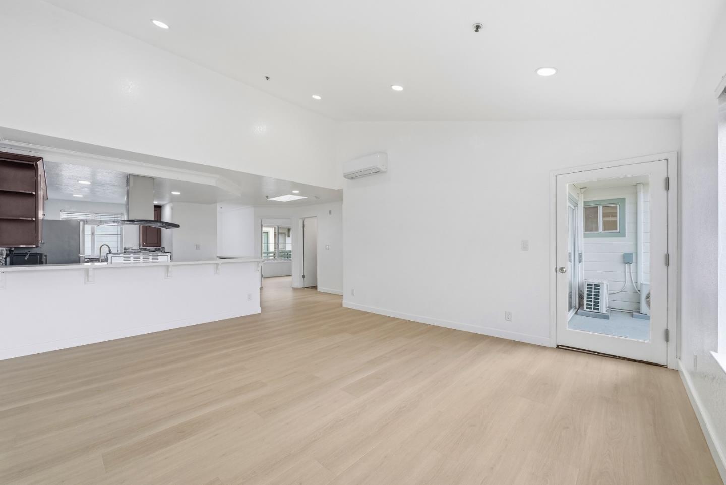 Photo #1: ML82035417 Listing: Photo #1