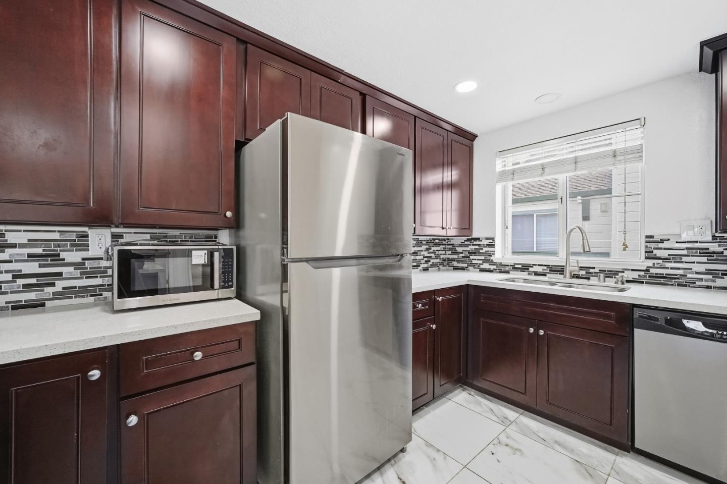 Photo #8: ML82035417 Listing: Photo #8