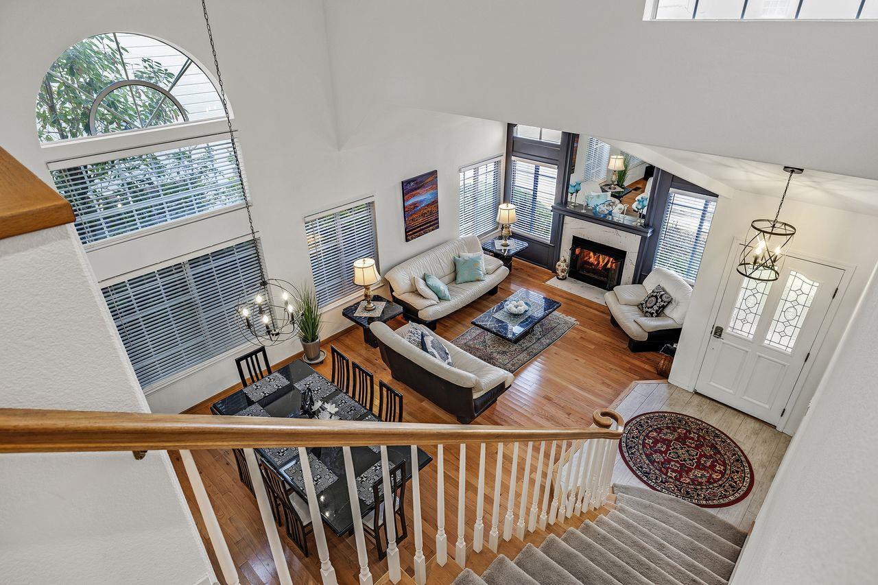 Detail Gallery Image 28 of 33 For 132 Danbury Ln, Redwood City,  CA 94061 - 4 Beds | 2/1 Baths