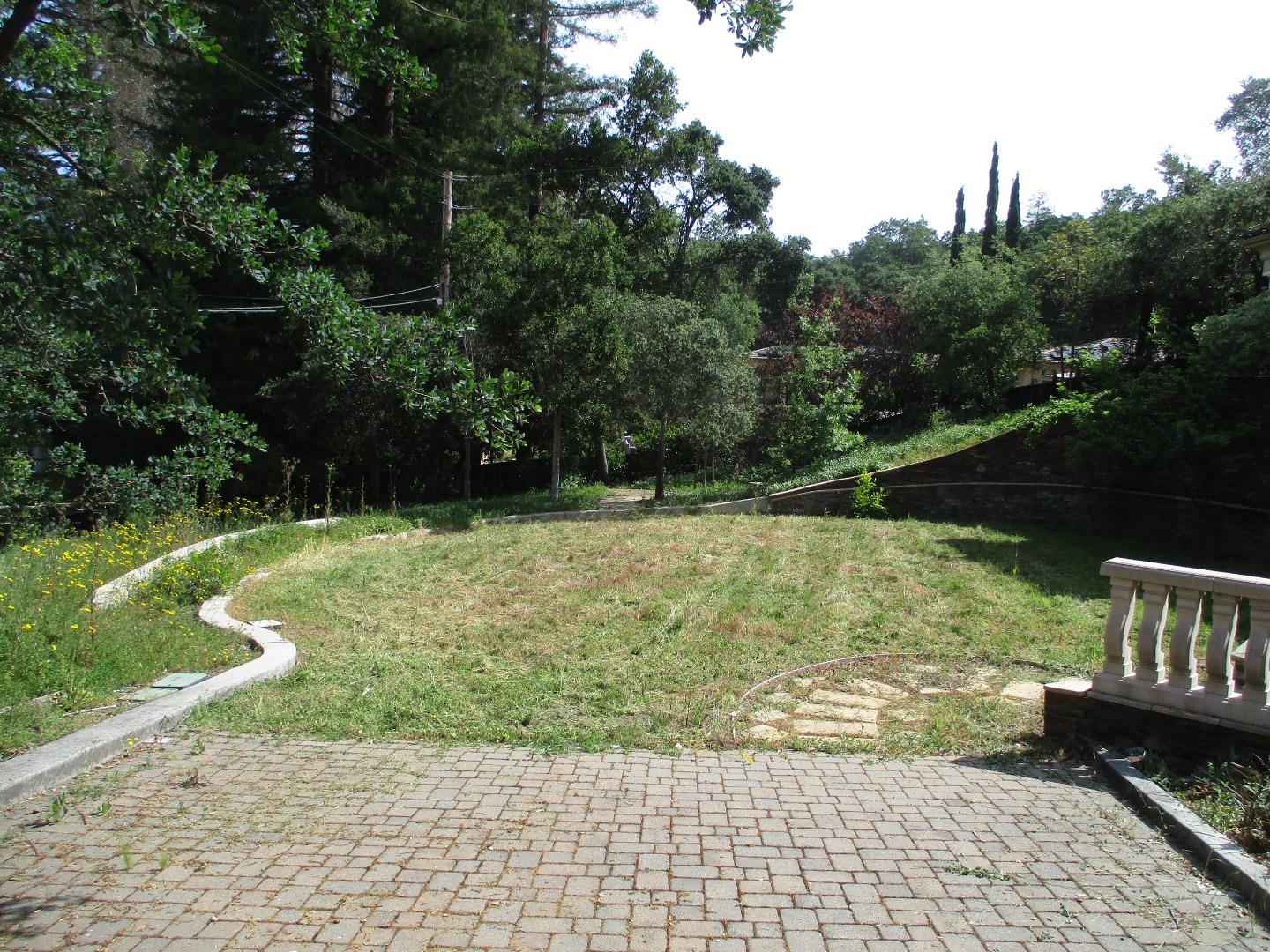 Detail Gallery Image 11 of 29 For 15520 Quito Rd, Monte Sereno,  CA 95030 - 5 Beds | 6/1 Baths