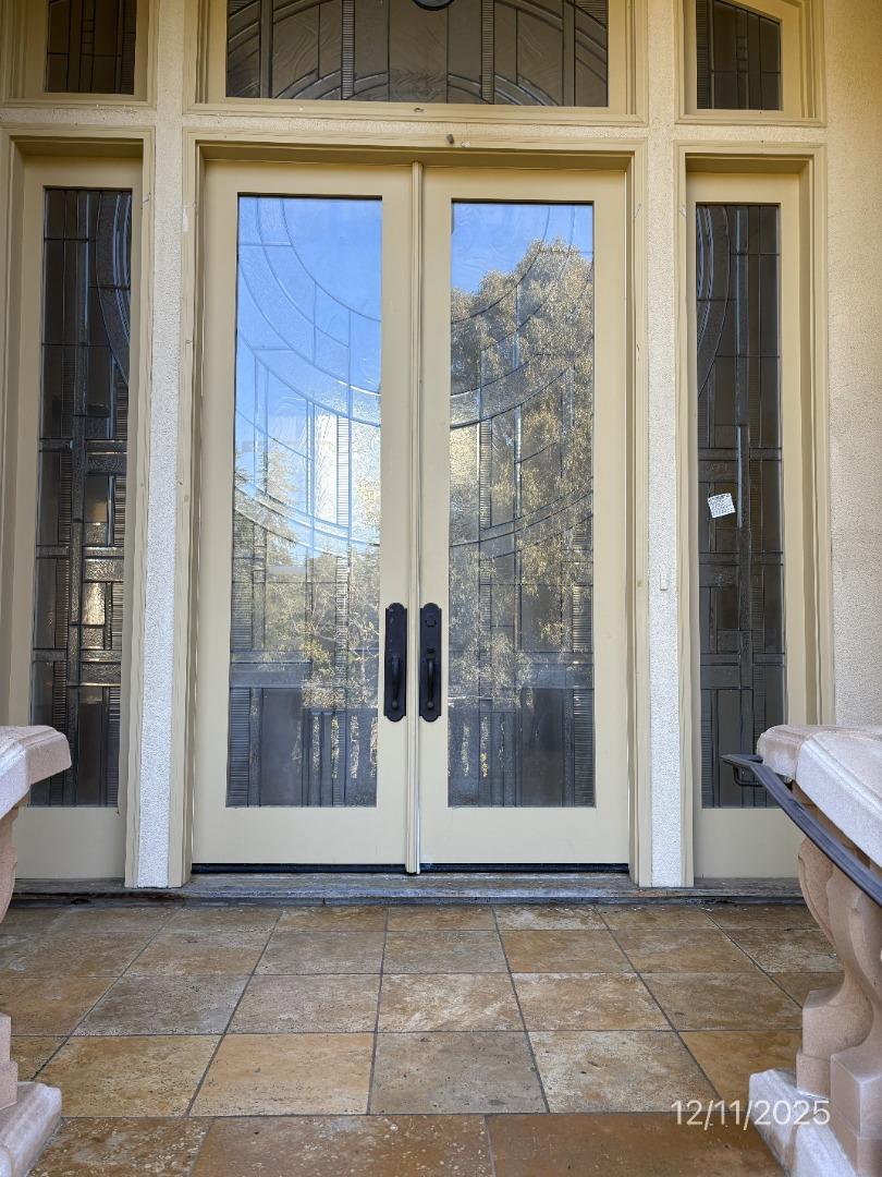 Detail Gallery Image 12 of 29 For 15520 Quito Rd, Monte Sereno,  CA 95030 - 5 Beds | 6/1 Baths